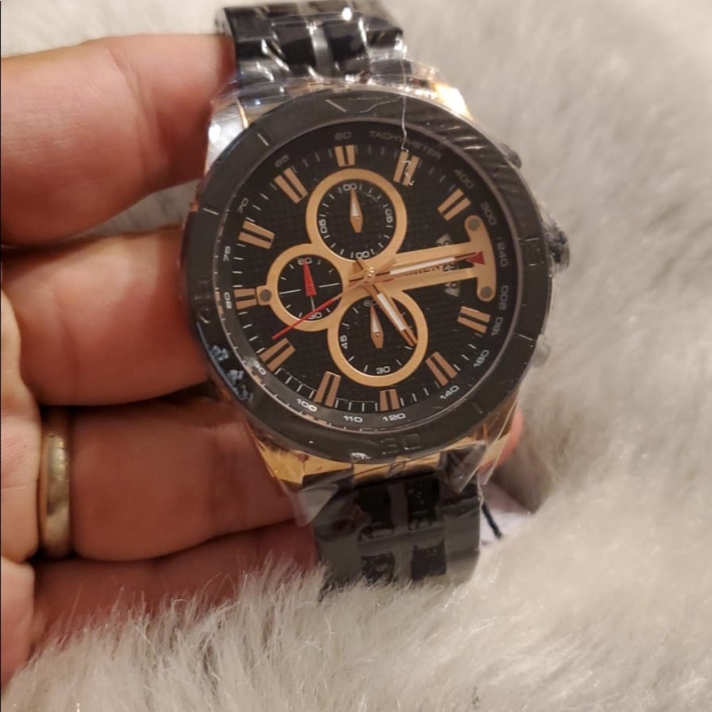 WATCH FUNCTION: All sub-dials - Picture 2 of 3
